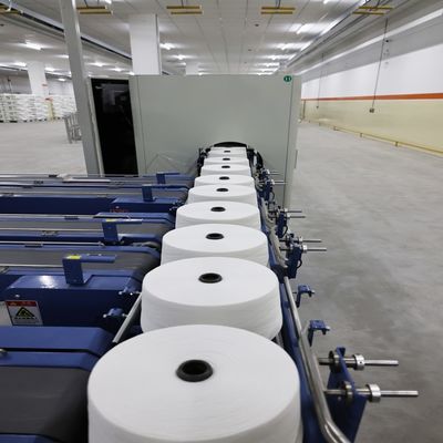 GRS 100% poliéster reciclado Ne14/1 Vórtice para tecelagem/noiva