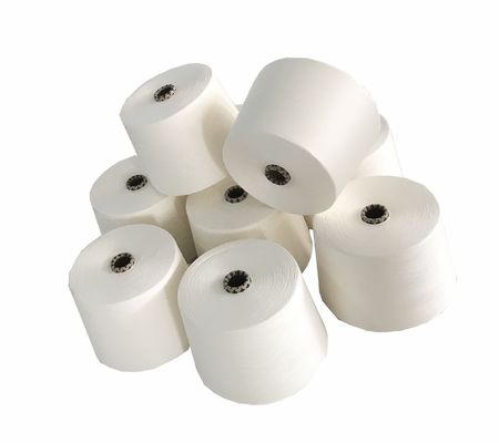 Tricotagem Fios misturados de poliéster 50% Biomassa Grafeno Acrílico Ne30/1 Siro Fios compactos