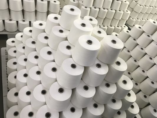 Ne30/1 Siro Spun Yarn para tricô 100% material de bambu testado para uniformidade de torção 750TPM