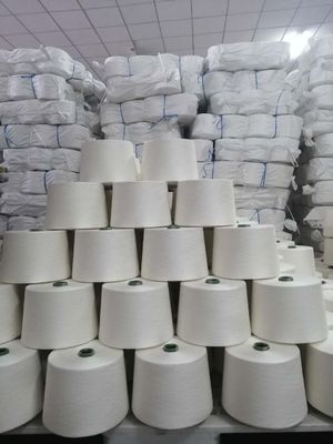 Fios fiados com núcleo de Spandex PV 70/30 30 40D s torcidos e cobertos para alta uniformidade 9,67